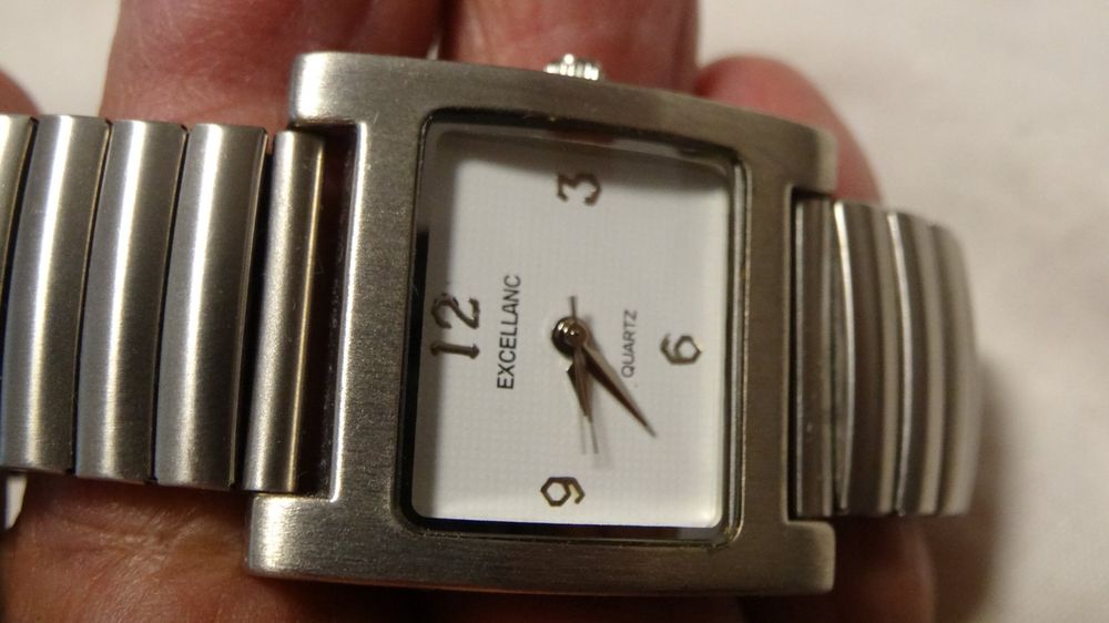 Montres: EXCLLANCE HERENUHR.QUARTZ.LAUFT- – D'occasion à zürich par ahmad01 9