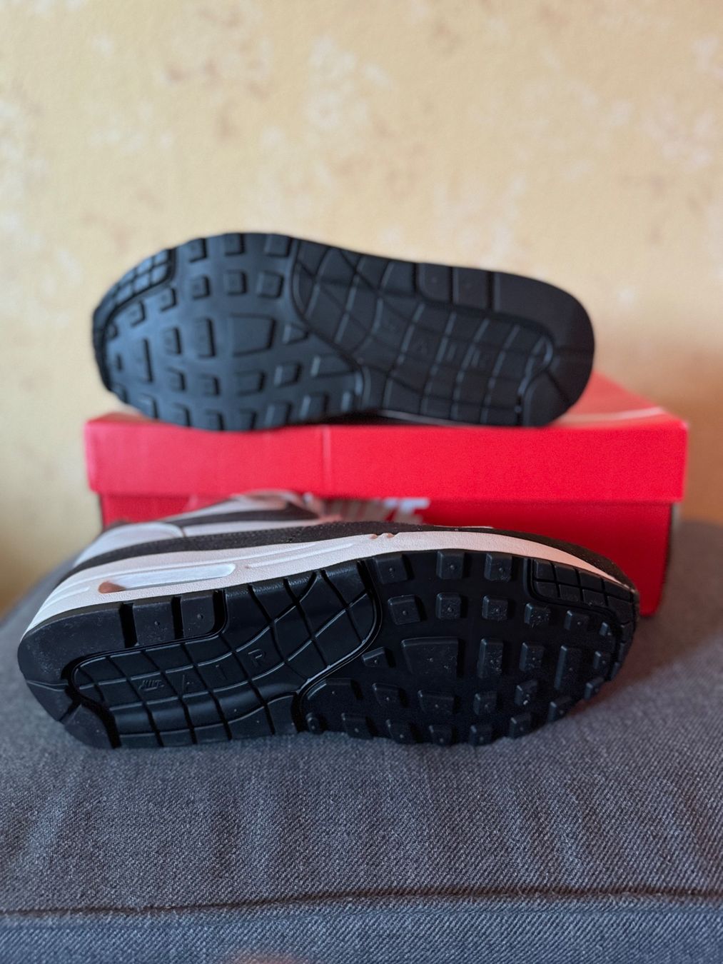 Nike Scarpe da uomo: Nike Air Max 1 Size? Exclusive Cosidered – Nuovo e nell'imballaggio originale da Genève venduto da Darknoon 7