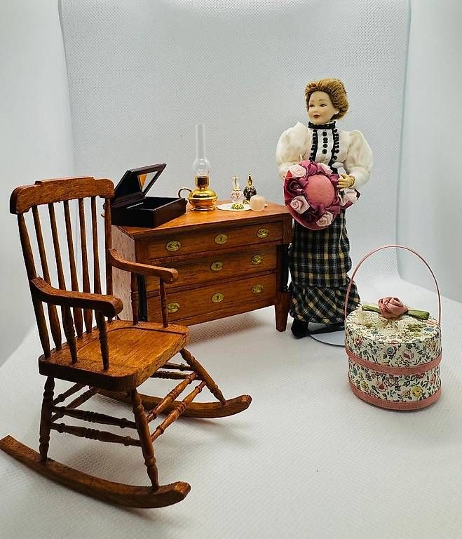 Bambole: Figurine Heidi Ott - Dame au chapeau – Usato da Biel/Bienne venduto da Jeanne_K 1