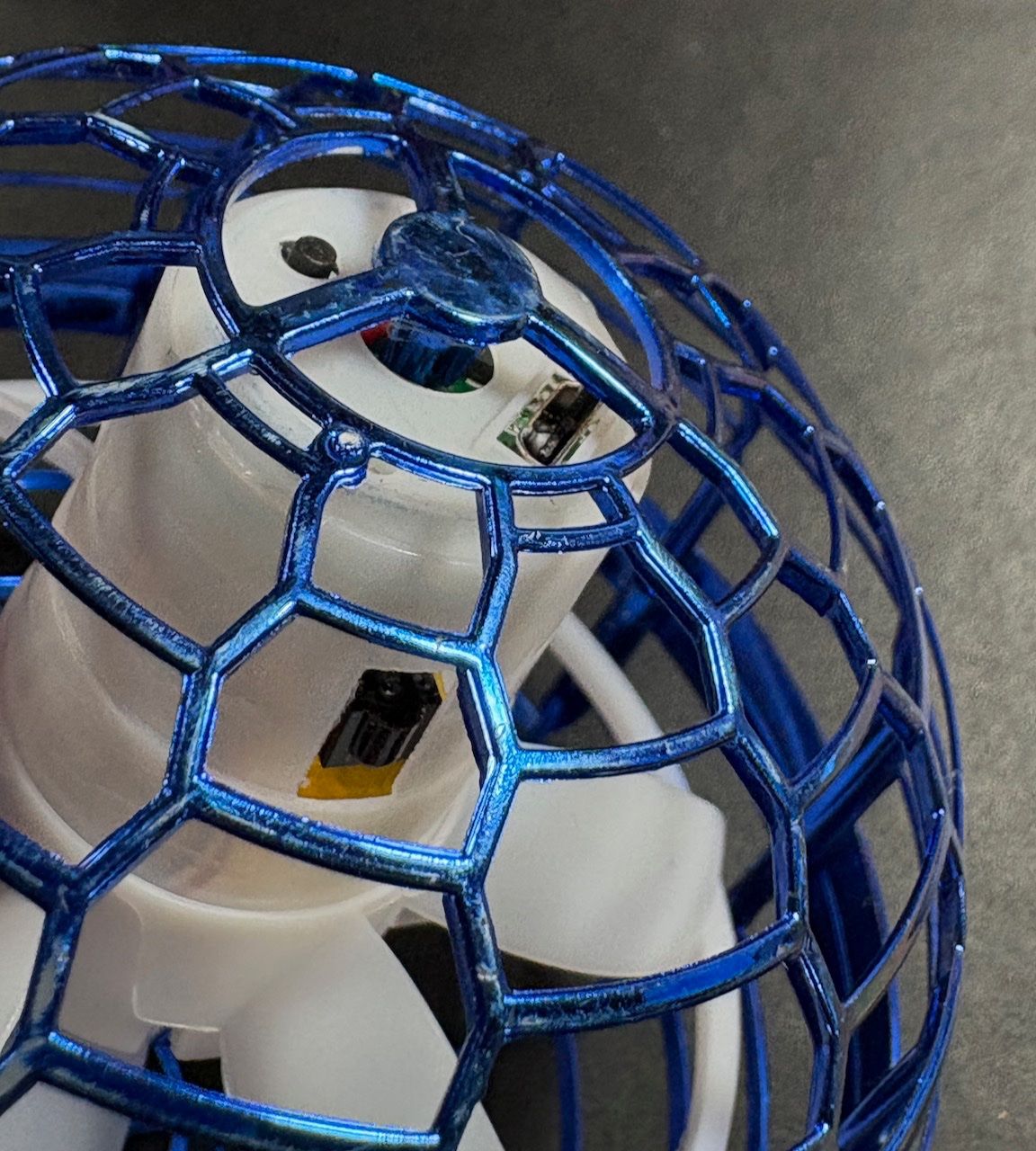 Giocattoli: Flynova Pro, flying spinner – Usato da Rütihof venduto da Bashful 1