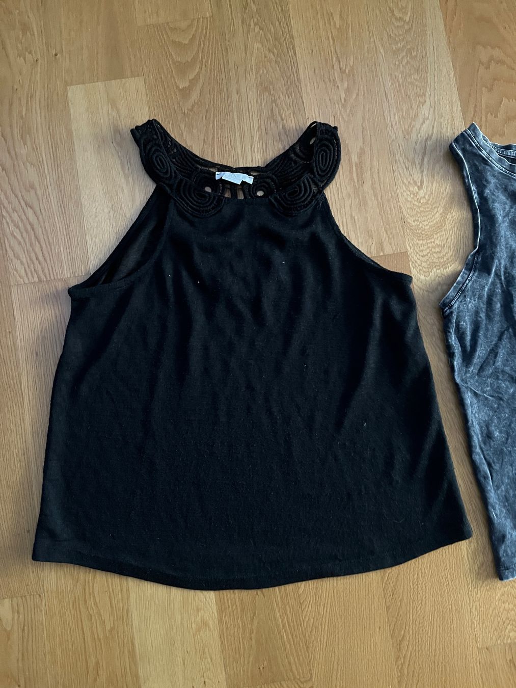Tops: 2 schöne Tops, Grösse S – D'occasion à Zürich par MariaSusanne 3