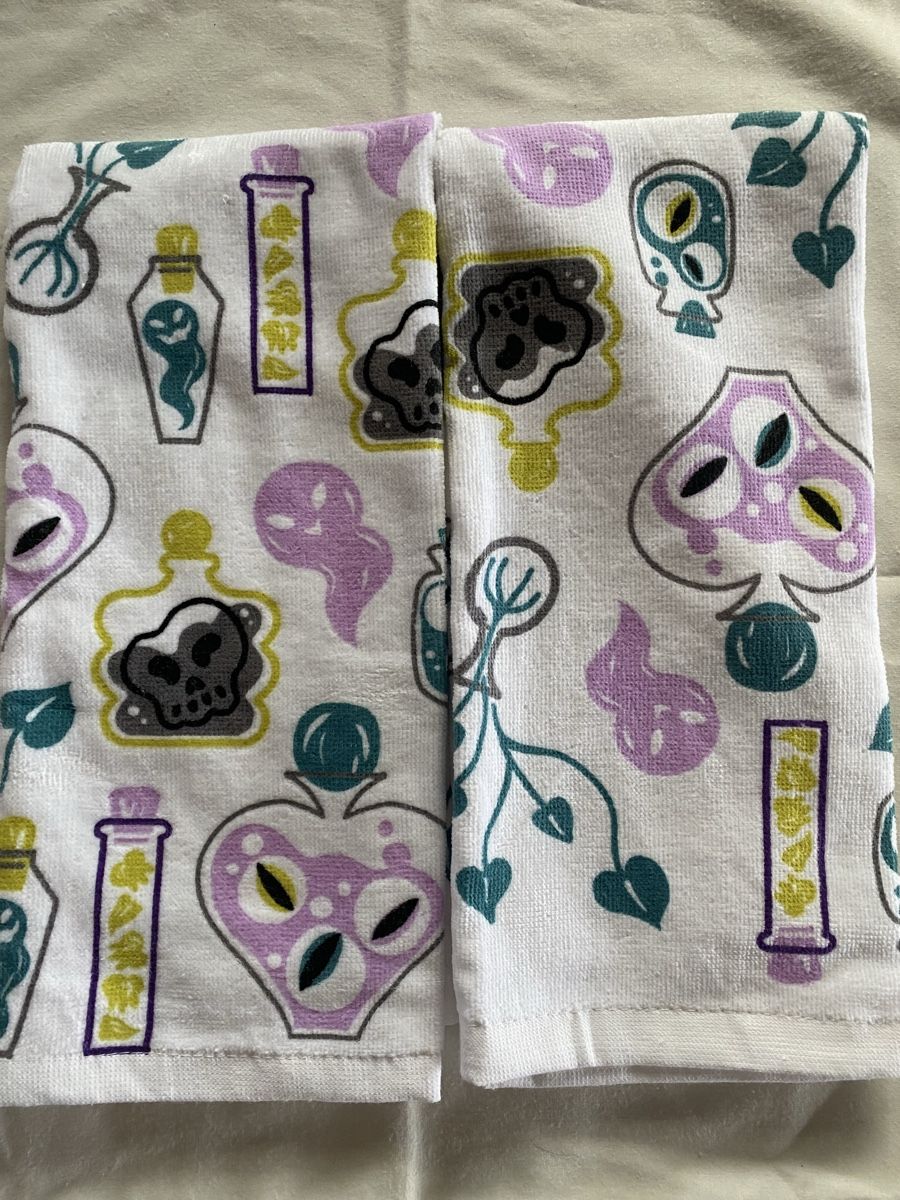 Tessuti: Spooky Halloween Kitchen Towels 2x, Potion, Ghost – Nuovo e nell'imballaggio originale da Buttikon SZ venduto da Maxwelltime