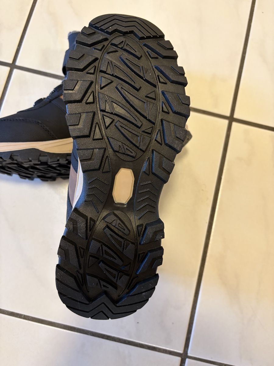 Dosenbach Schuhe für Jungen: Winterschuhe Gr. 39 – Neu (gemäss Beschreibung) aus Birrwil von Kiramau1974 2