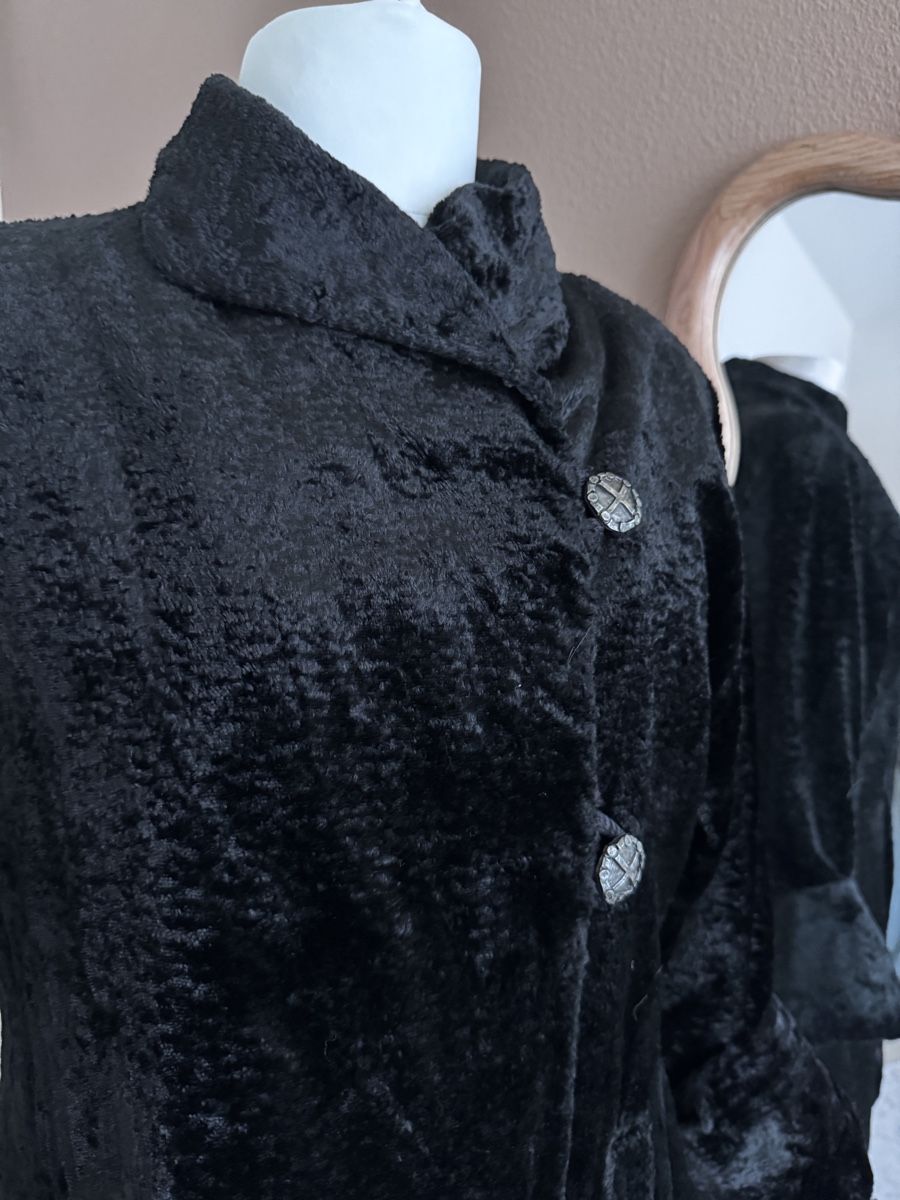 Cappotti: Feiner Kunstfellmantel schwarz XXL – Usato da Muttenz venduto da einfach-schoen