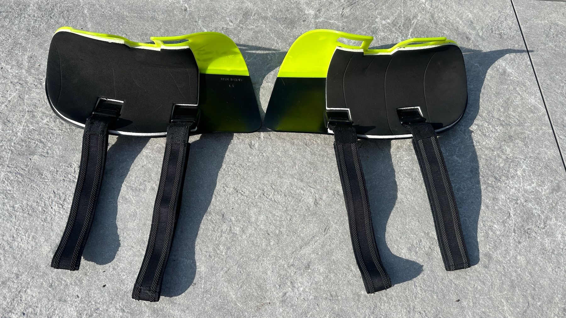Leki Protezioni & Imbottiture: LEKI Schienbeinschoner 30cm – Usato da Erlenbach ZH venduto da bidbidsm 3