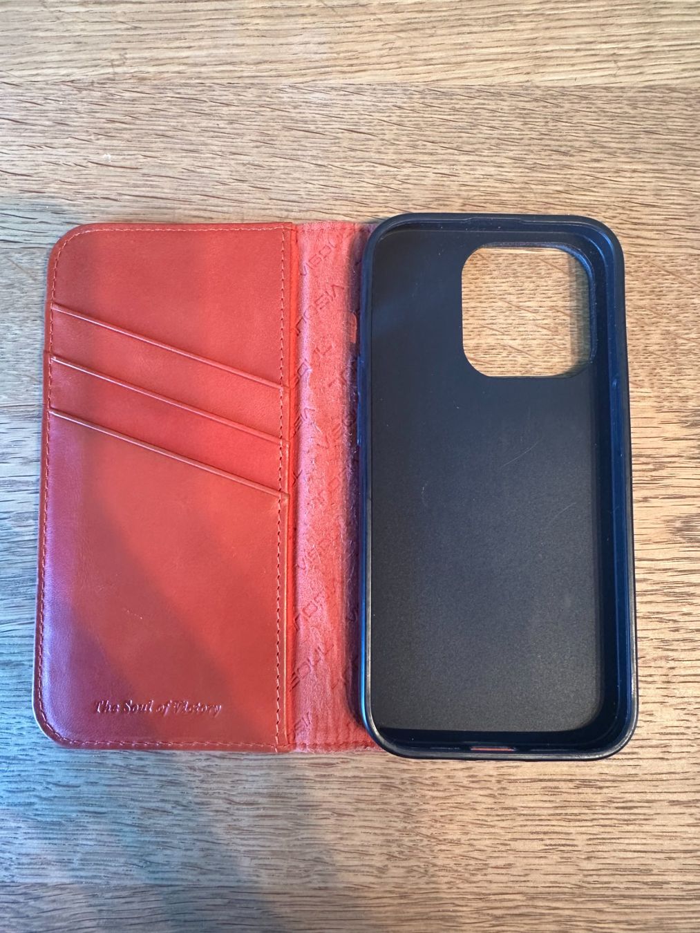 Apple Cover & Protezioni schermo: Handyhülle | iPhone 14 Pro | erstklassiges Echtleder – Usato da Goldach venduto da Nekiii 1