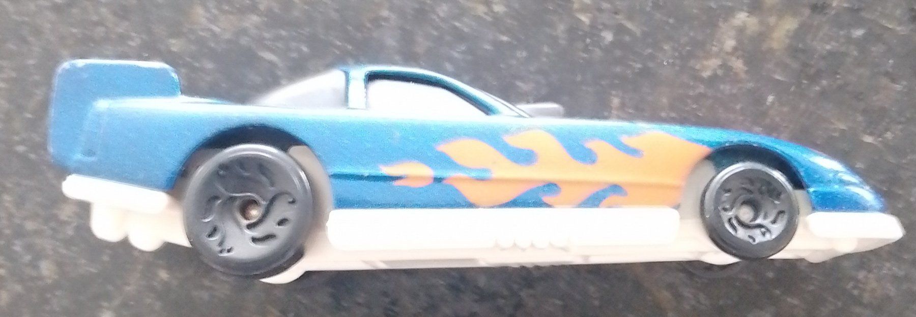 Hot Wheels Modellini d'auto: Auto Hot Wheels Mattel 1993 9x2,3x2,4cm – Usato da Wohlen AG venduto da salamanderspielwaren 1