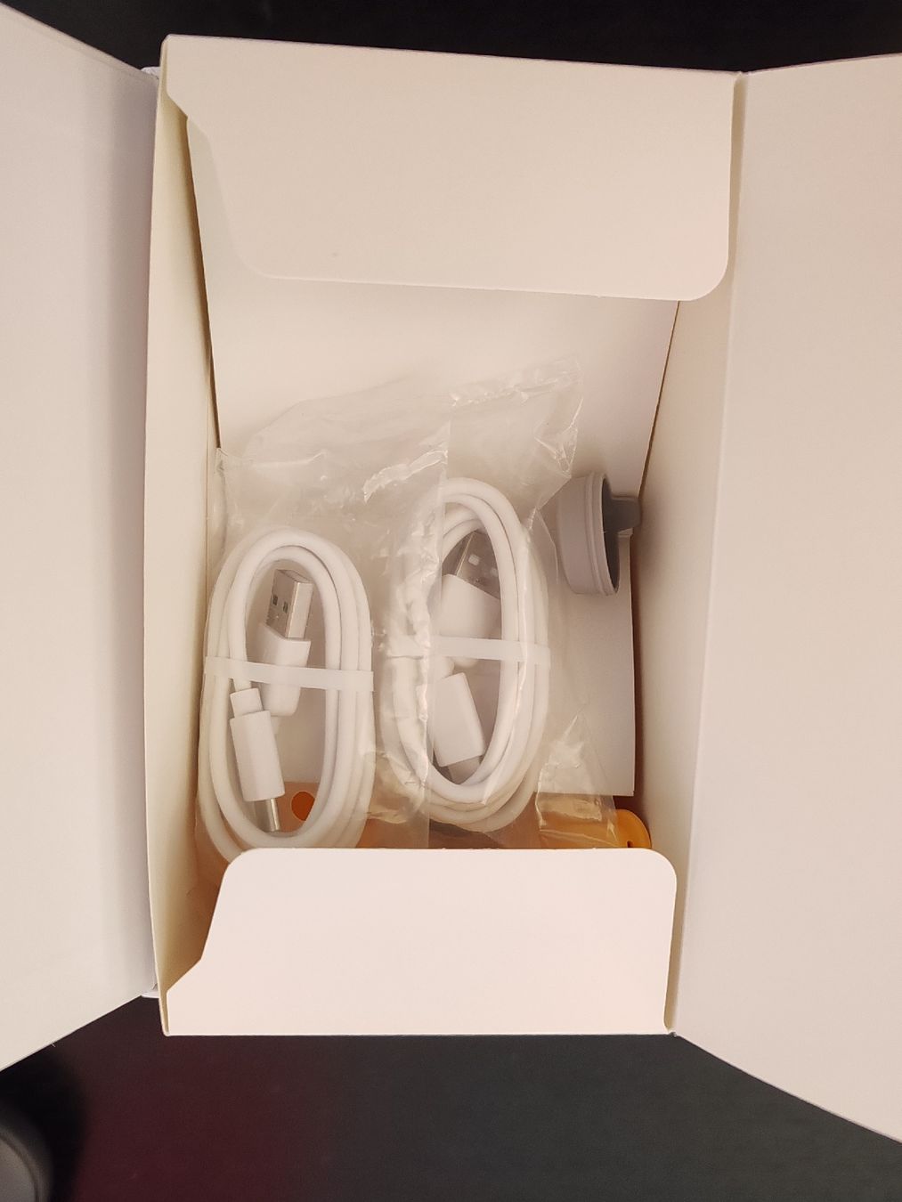 Medela Accessori per l’allattamento: Medela Magic InBra - portable double breast pump – Nuovo (secondo la descrizione) da Bern venduto da PrettyGood 4