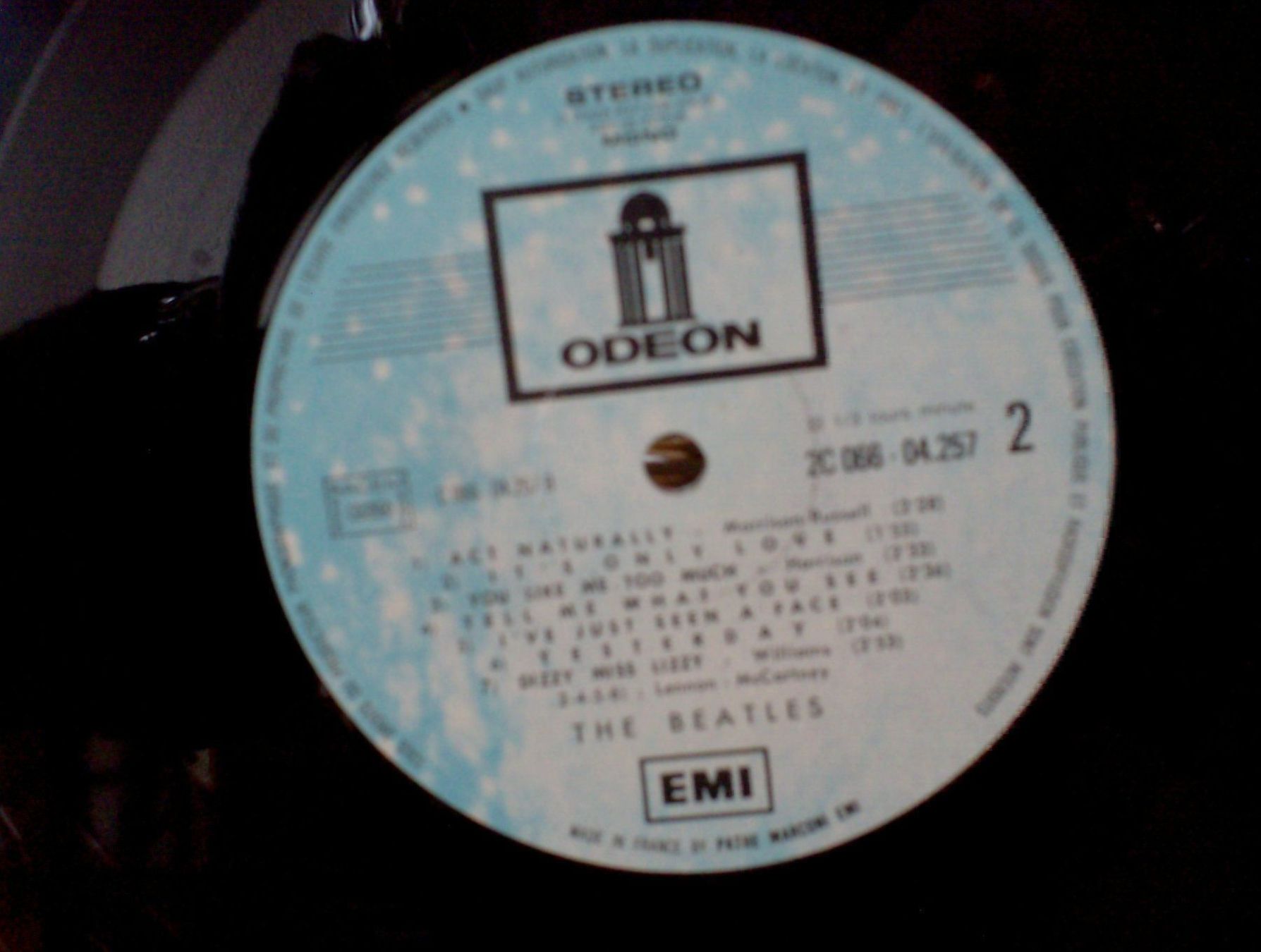 Vinyles: THE BEATLES – D'occasion à Grône par Mire01 1