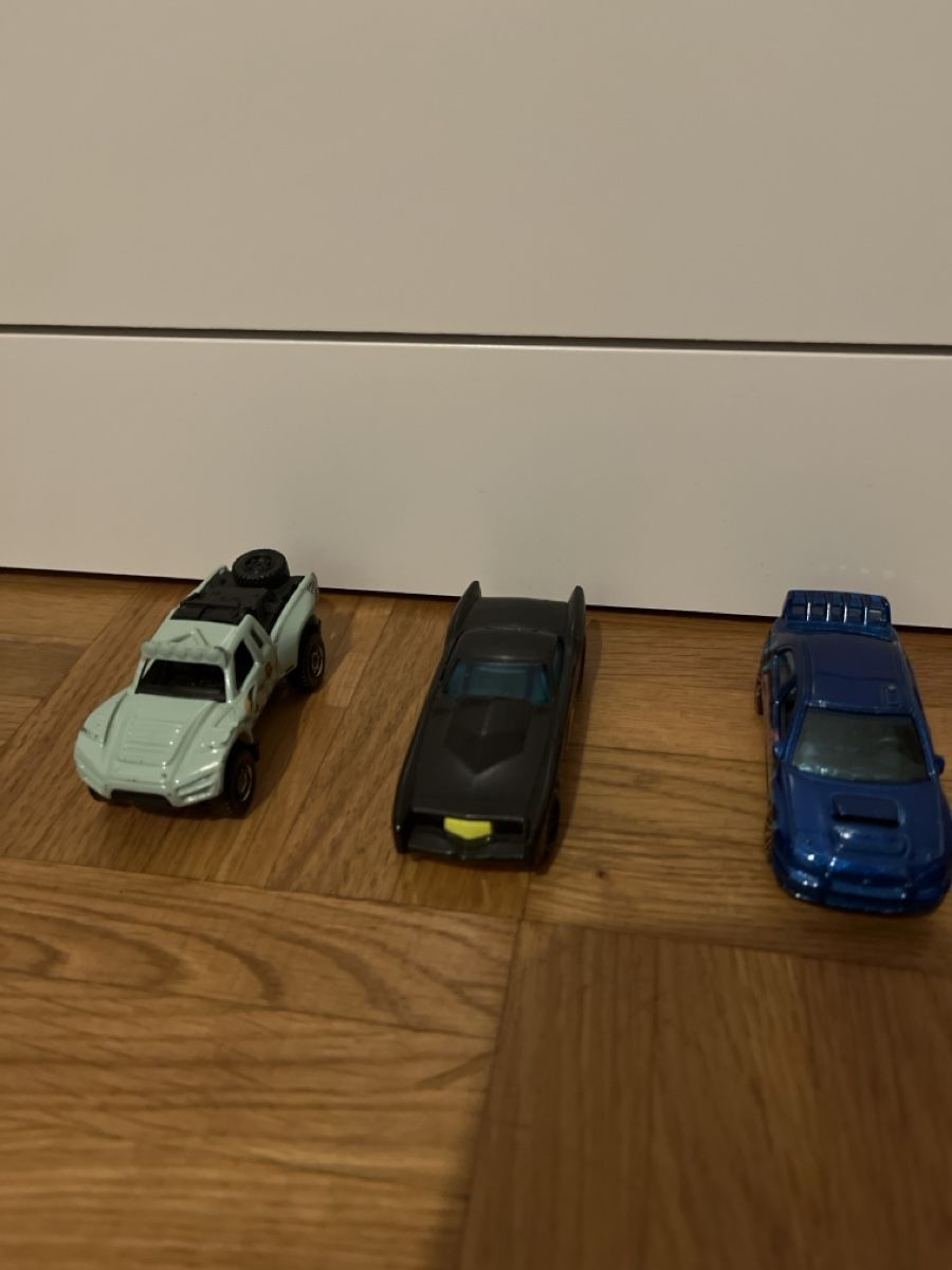 Hot Wheels Giocattoli: 19 macchinine HOT WHEELS – Usato da Lugano venduto da eli_27zr 5