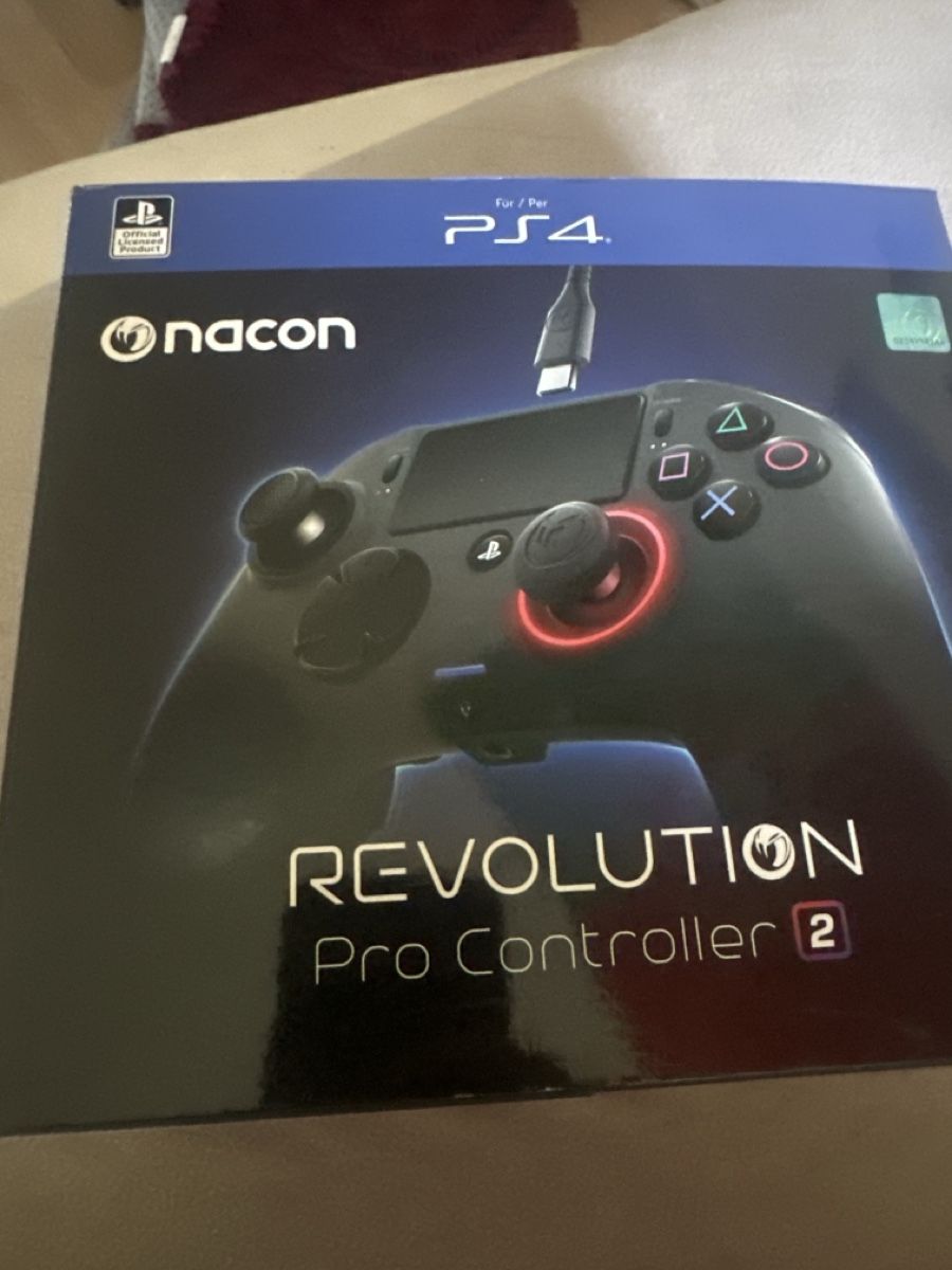 Manette Nacon Revolution Pro Controller PS4 Parfait! (Neu