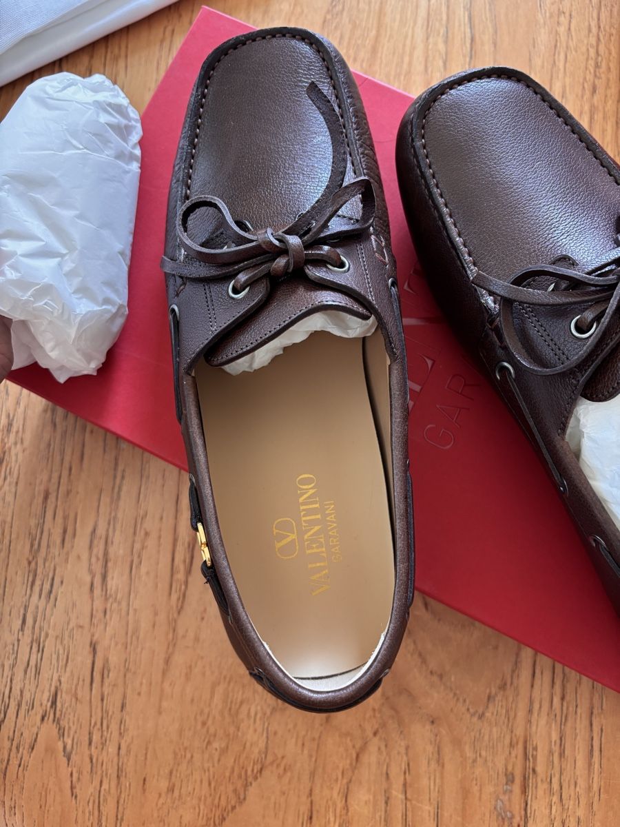 Valentino Herrenschuhe: Valentino Garavani Loafers – Neu und originalverpackt aus Zürich von Grothschild 1