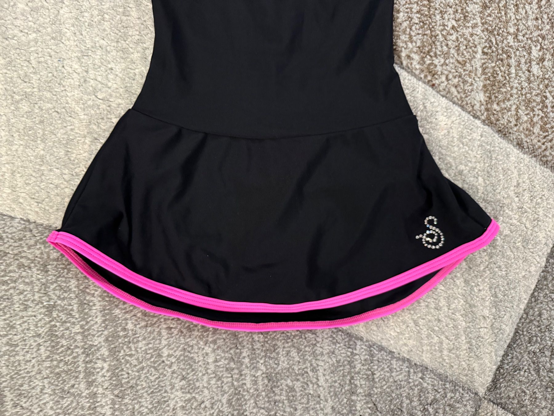 Vestiti & Gonne: Training Kleid Eiskunstlauf Sagester Mod.180  Gr. XS – Nuovo e nell'imballaggio originale da Zürich venduto da makmakmak 5
