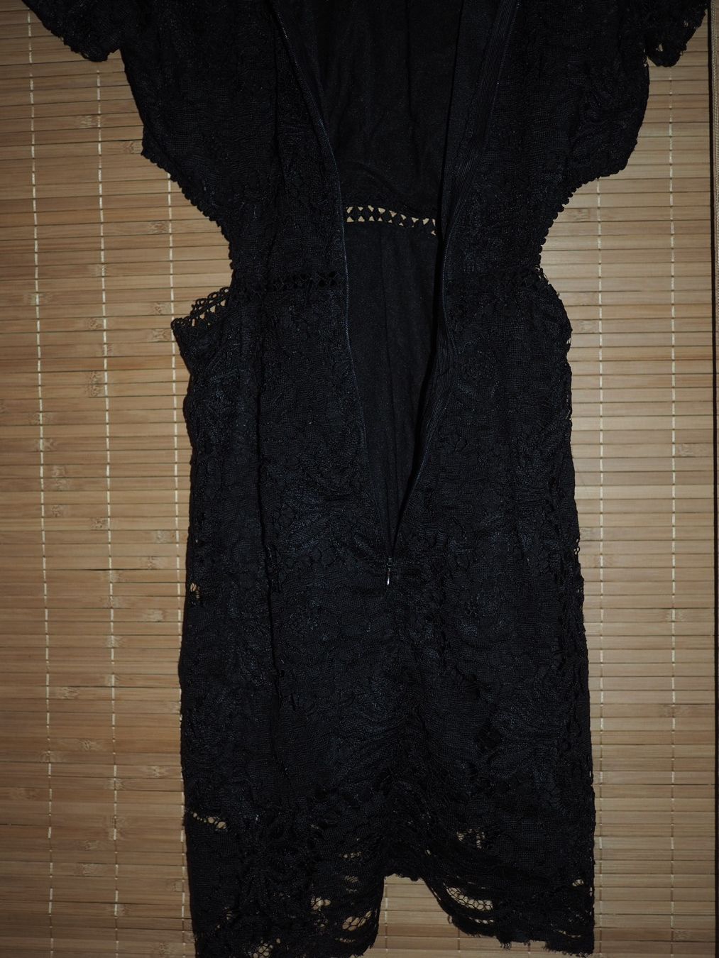 Vestiti: Schickes, schwarzes Spitzenkleid - Gr. S – Nuovo (secondo la descrizione) da Luzern venduto da MweziMystique 9