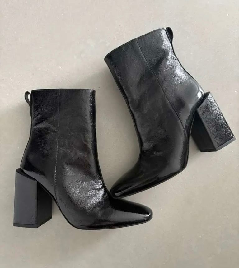 Chaussures femmes: Ami Paris Stiefelette, schwarz, Gr. 38 – Neuf (Voir description) à Triesen par atos87