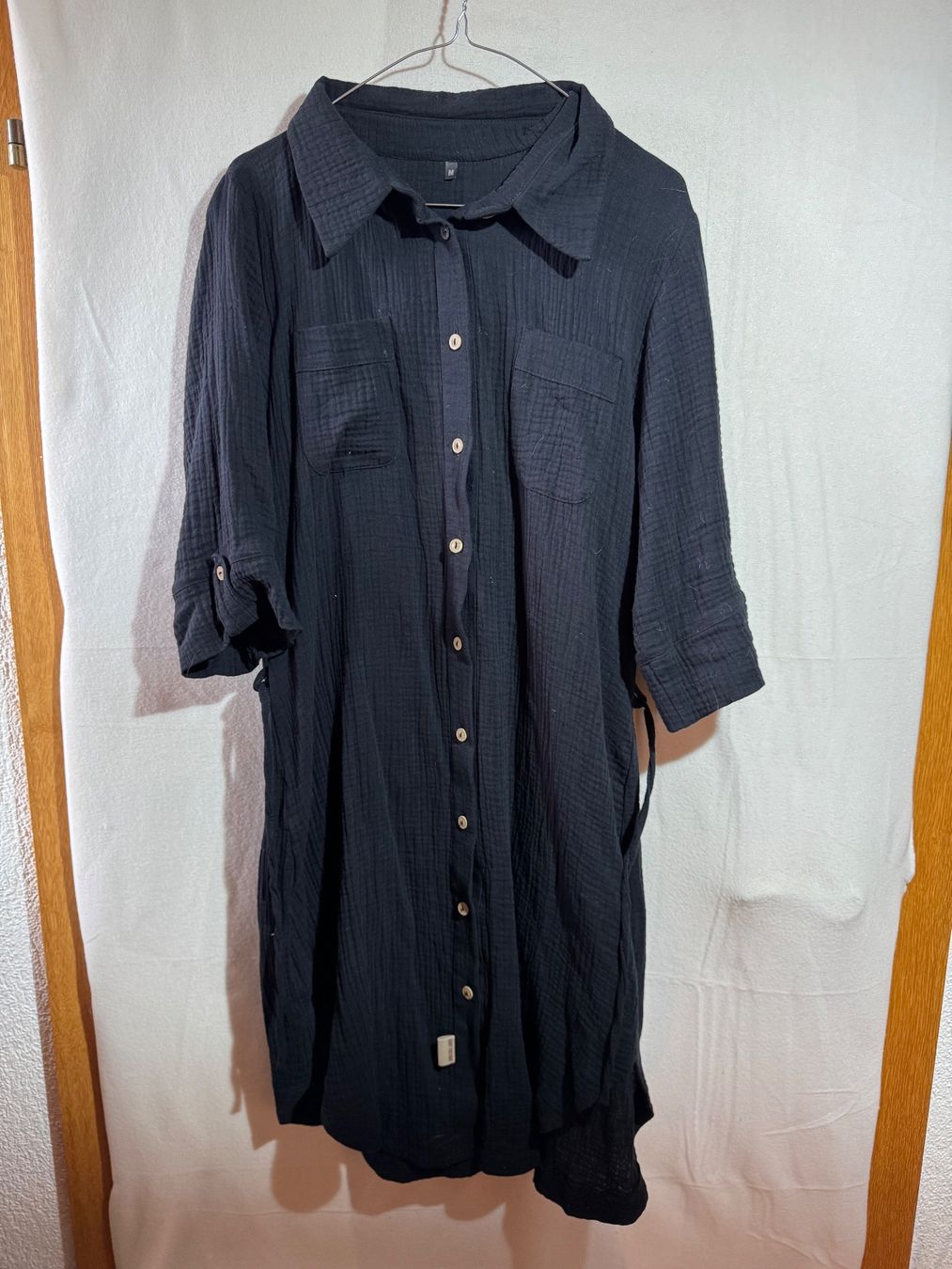 Vestiti: Schwarzes Kleid aus 100% Baumwolle Gr. M – Usato da Grosswangen venduto da SALE_SALE_SALE 1
