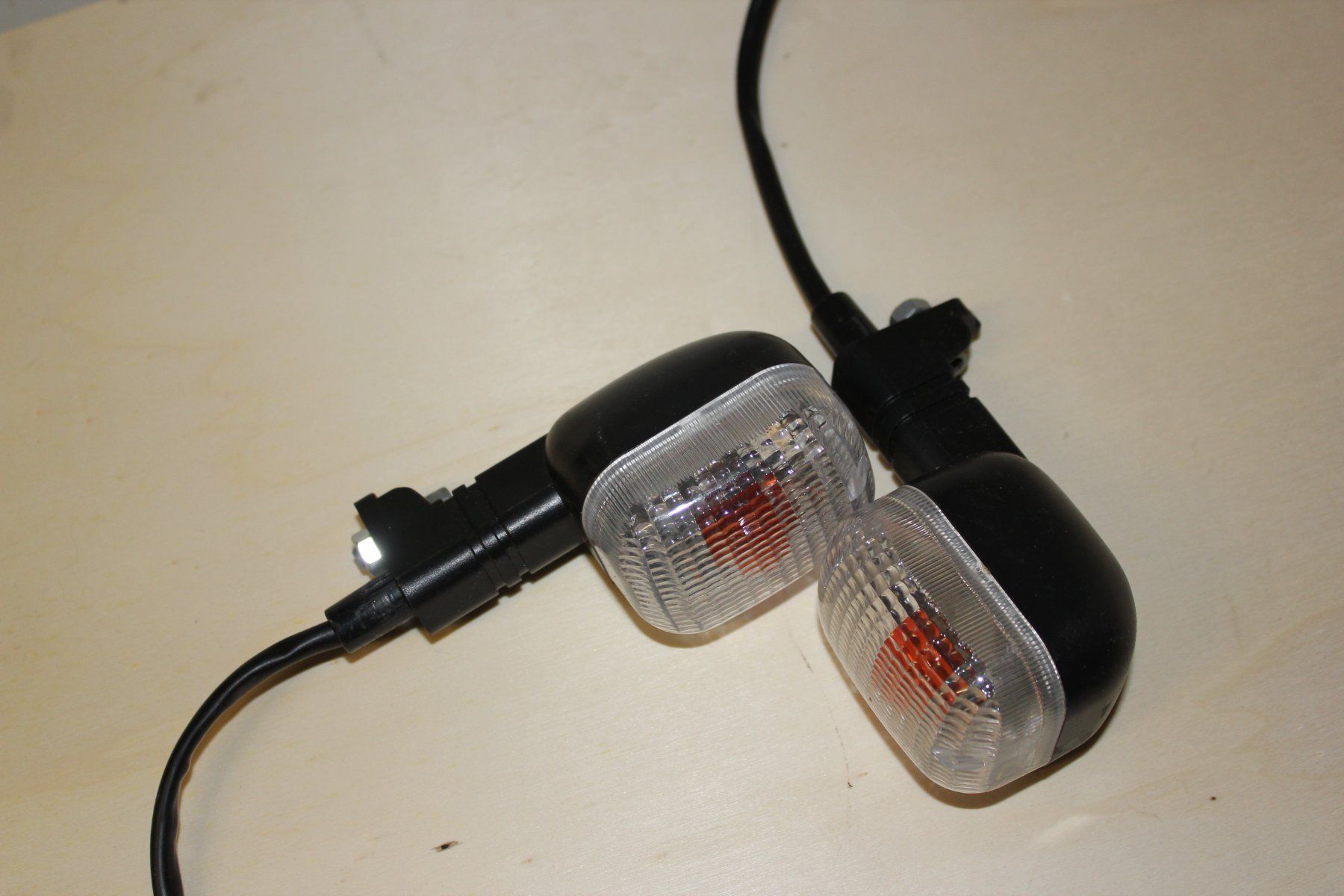 Altro: Motorrad Blinker vorne – Nuovo (secondo la descrizione) da Reinach AG venduto da hispo