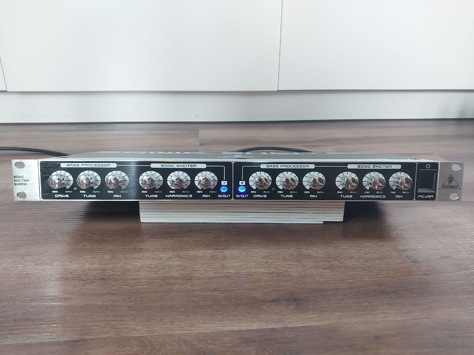 Behringer Equalizzatori: Behringer Sonic Exciter SX3040 – Usato da Eglisau venduto da HB9ELV