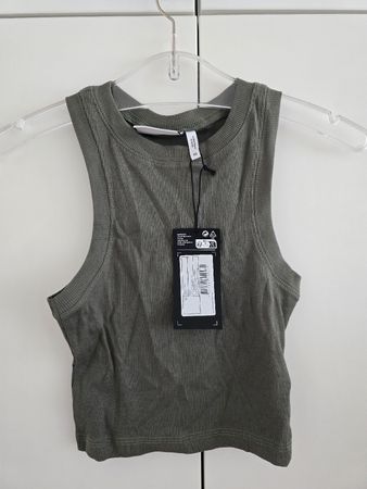 Weekday Crop Top - Grösse XS
