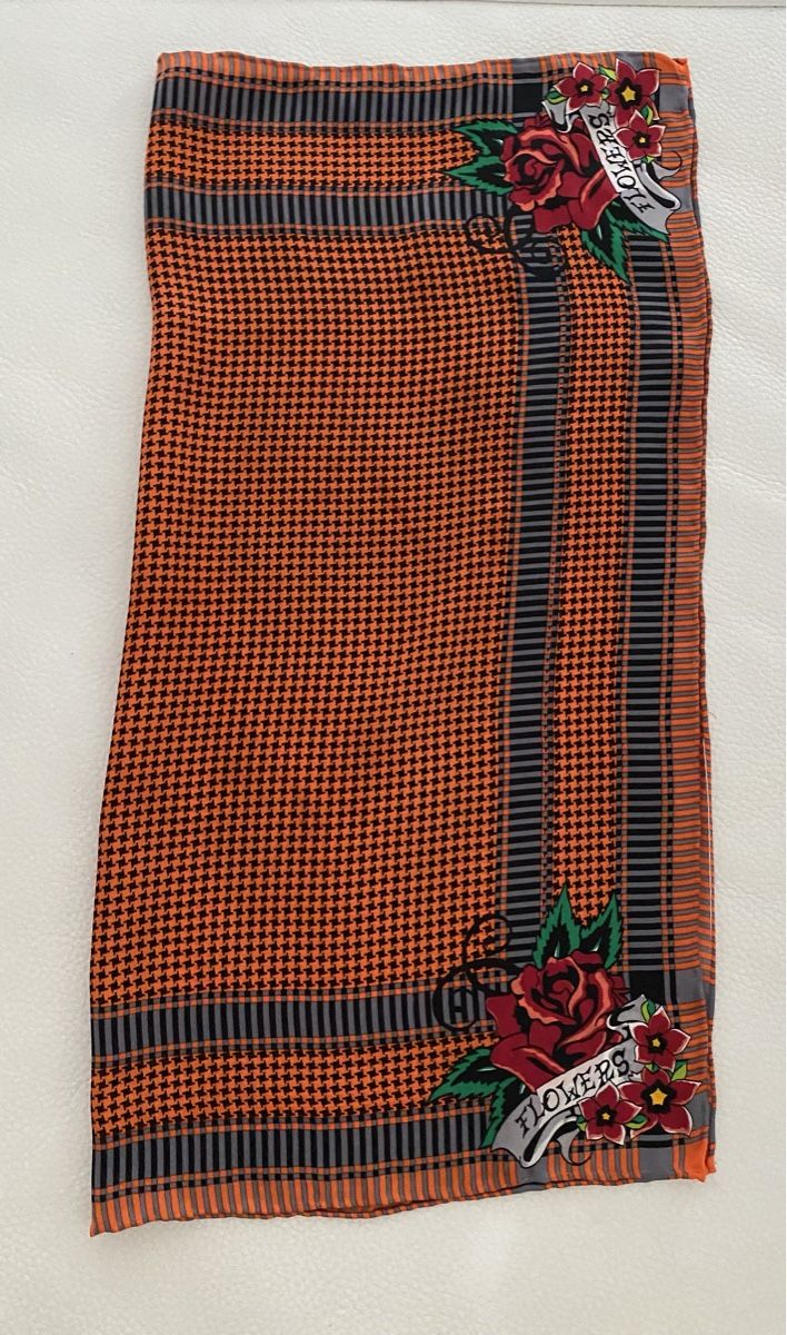 Foulard & Sciarpe: Schöner Seiden Halstuch 🌸 – Usato da Opfikon venduto da Luis144 4