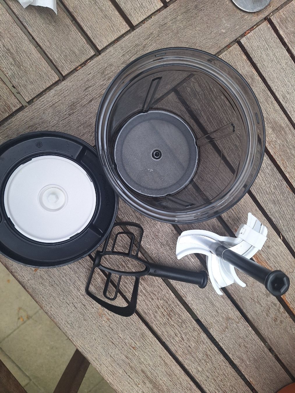 Tupperware Elettrodomestici da cucina: Tupperware Turbo-Chef 1.35L mit zwei Einsätzen – Nuovo (secondo la descrizione) da Aarau venduto da Chillkrot 1