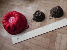 Gugelhupfformen Keramik und Kupfer 3er Set alt
