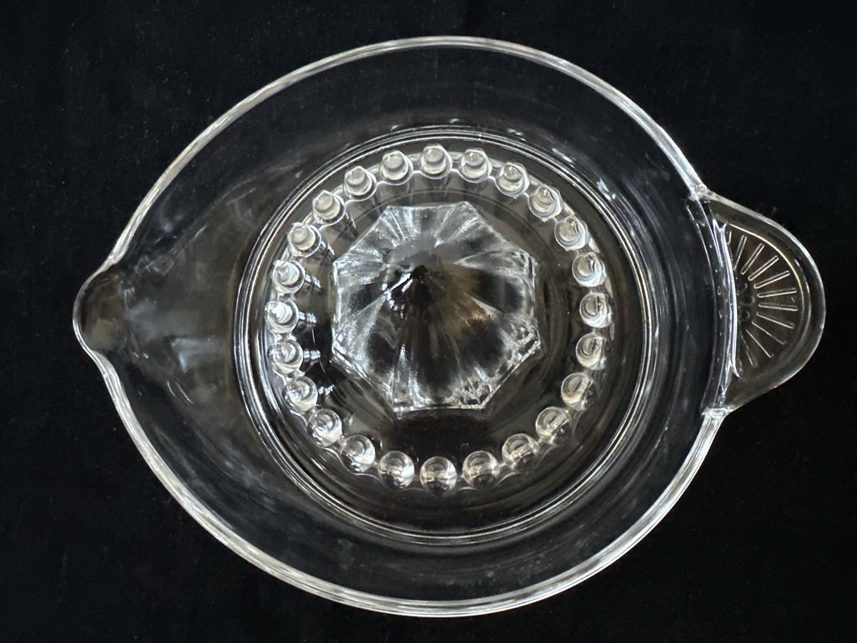 Elettrodomestici da cucina: Grosse Zitrone-Presse aus Glas YUATI – Usato da Zürich venduto da Chaeffeler 1