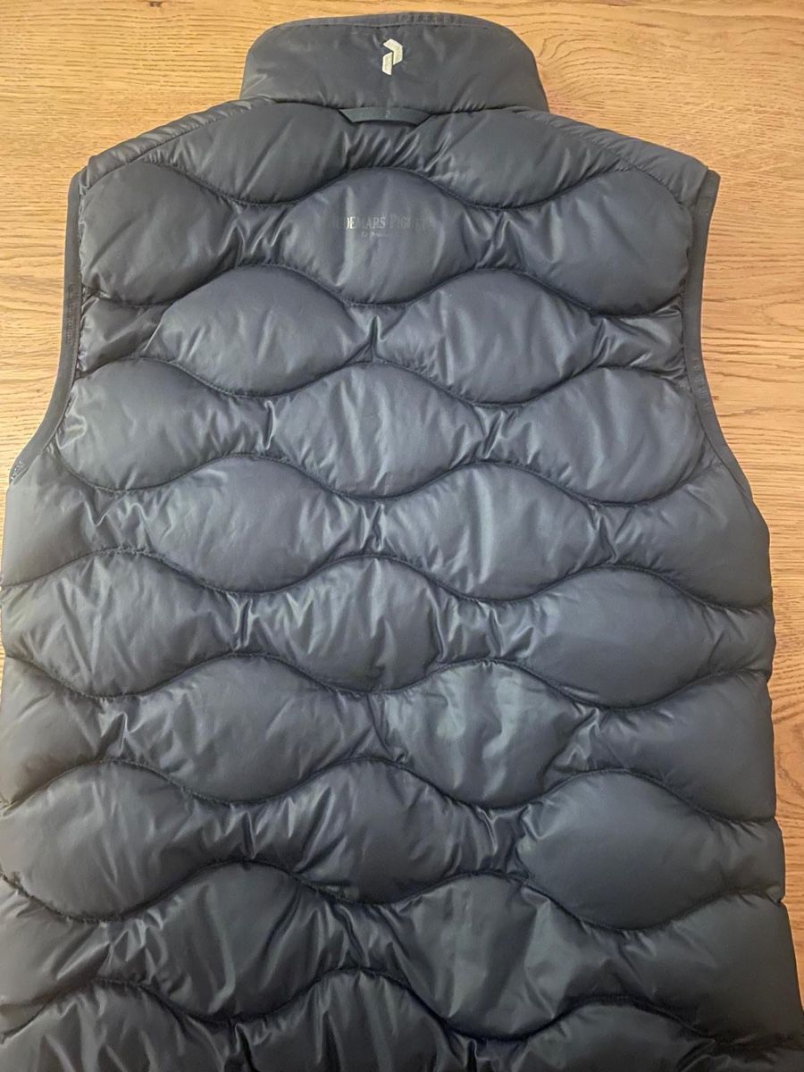 Peak Performance Gilet & Giacche: Gilet Peak performance Audemars Piguet neuf – Nuovo (secondo la descrizione) da St-Pierre-Clages venduto da ste_xk6p 1