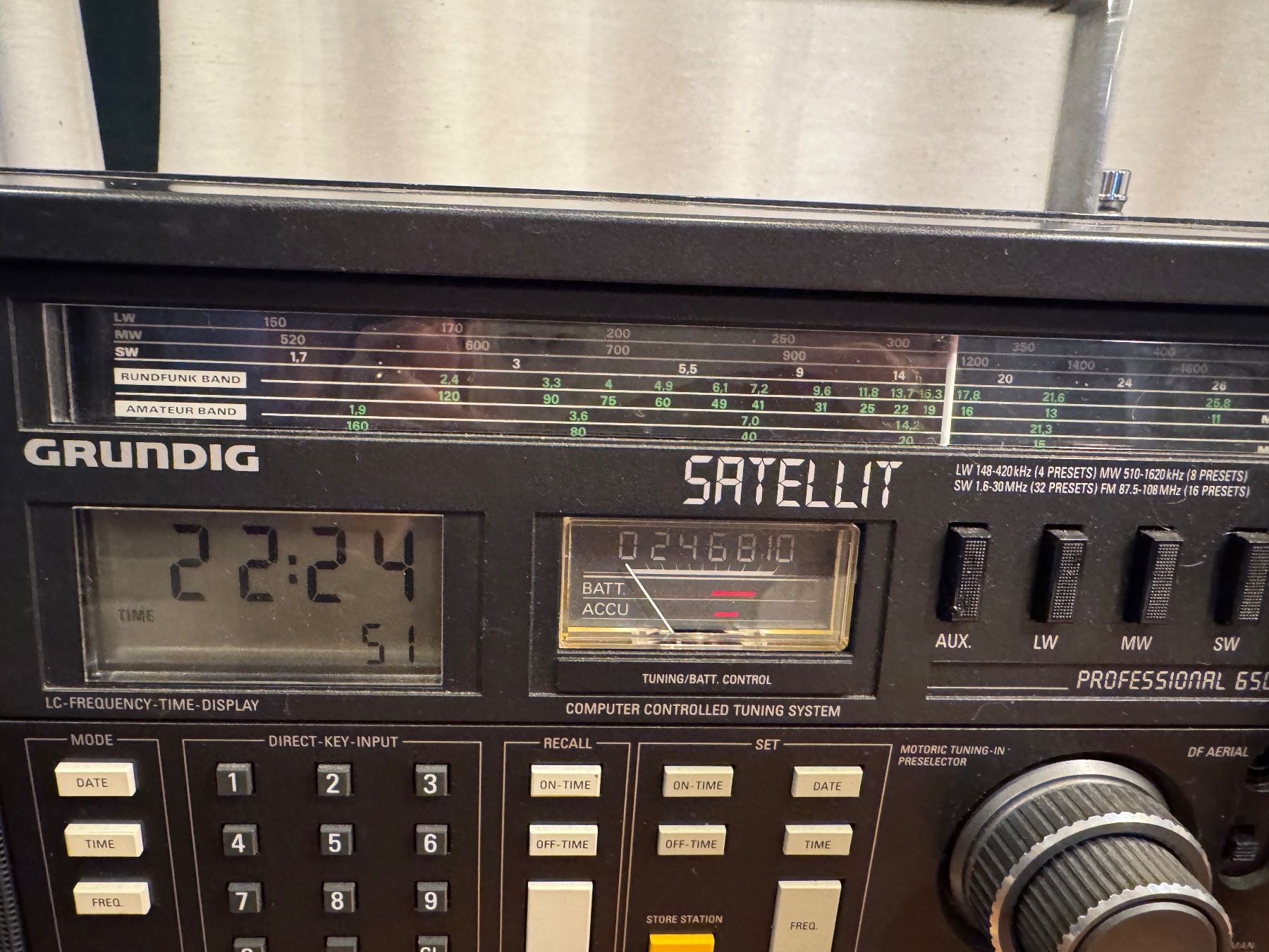 Grundig Radios: Grundig Satellit Professional 650 – Défectueux à Weisslingen par nus_rs52 9
