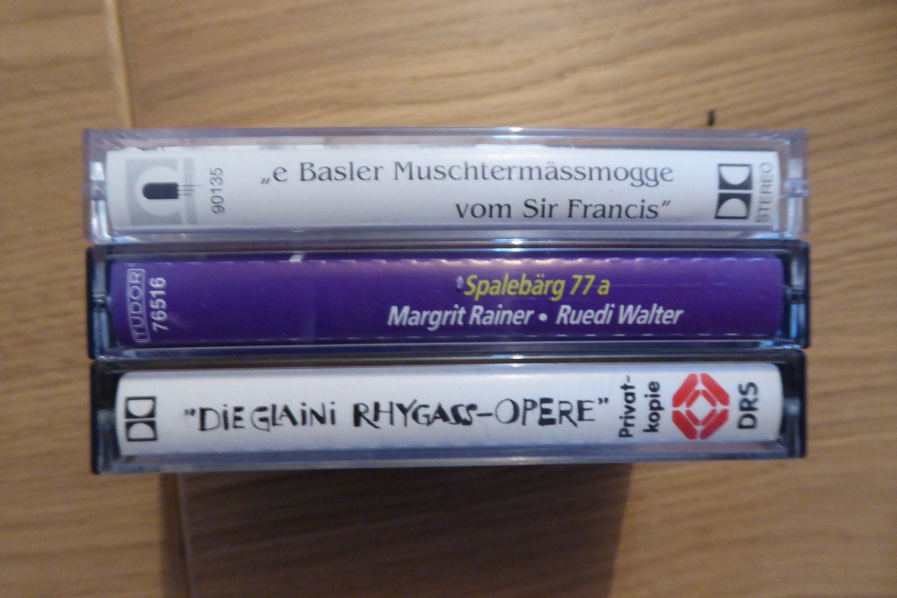 Cassettes audio: 3 Kassetten Comedy Basel Schweiz – D'occasion à Allschwil par Summelsarium 3