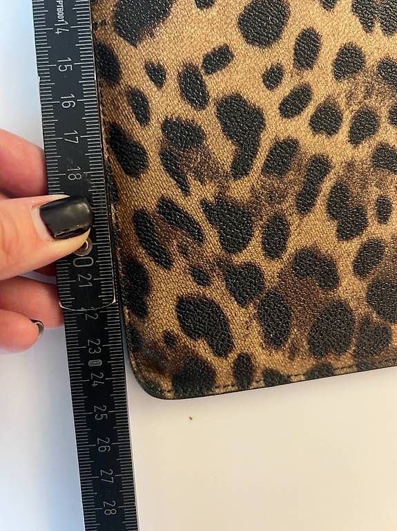 Covers & Taschen: Dolce & Gabbana iPad Hülle – Gebraucht aus Zürich von FK8044 4