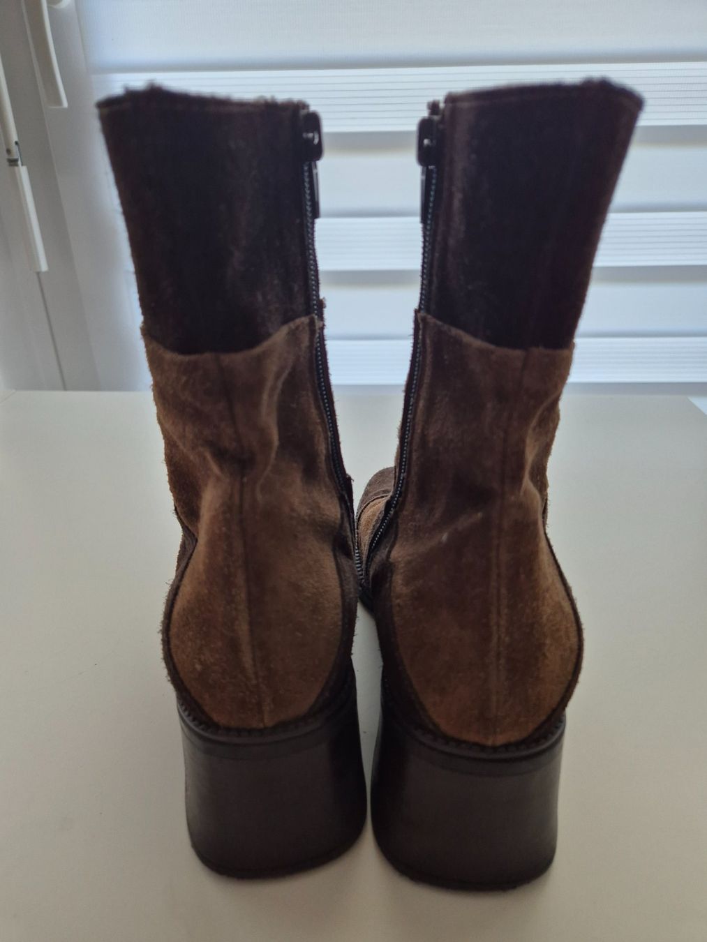 Damenschuhe: Schuhe Stiefel Grösse 37 Braun – Gebraucht aus Zürich von pau_y8mv 3