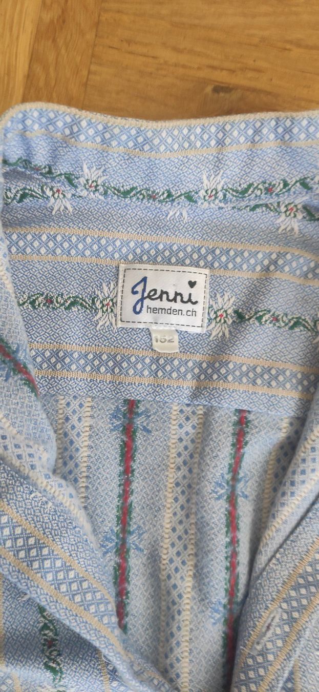 Hemden, T-Shirts & Polos: Edelweiss Hemd - Grösse 152 – Gebraucht aus Altikon von arabesque 1