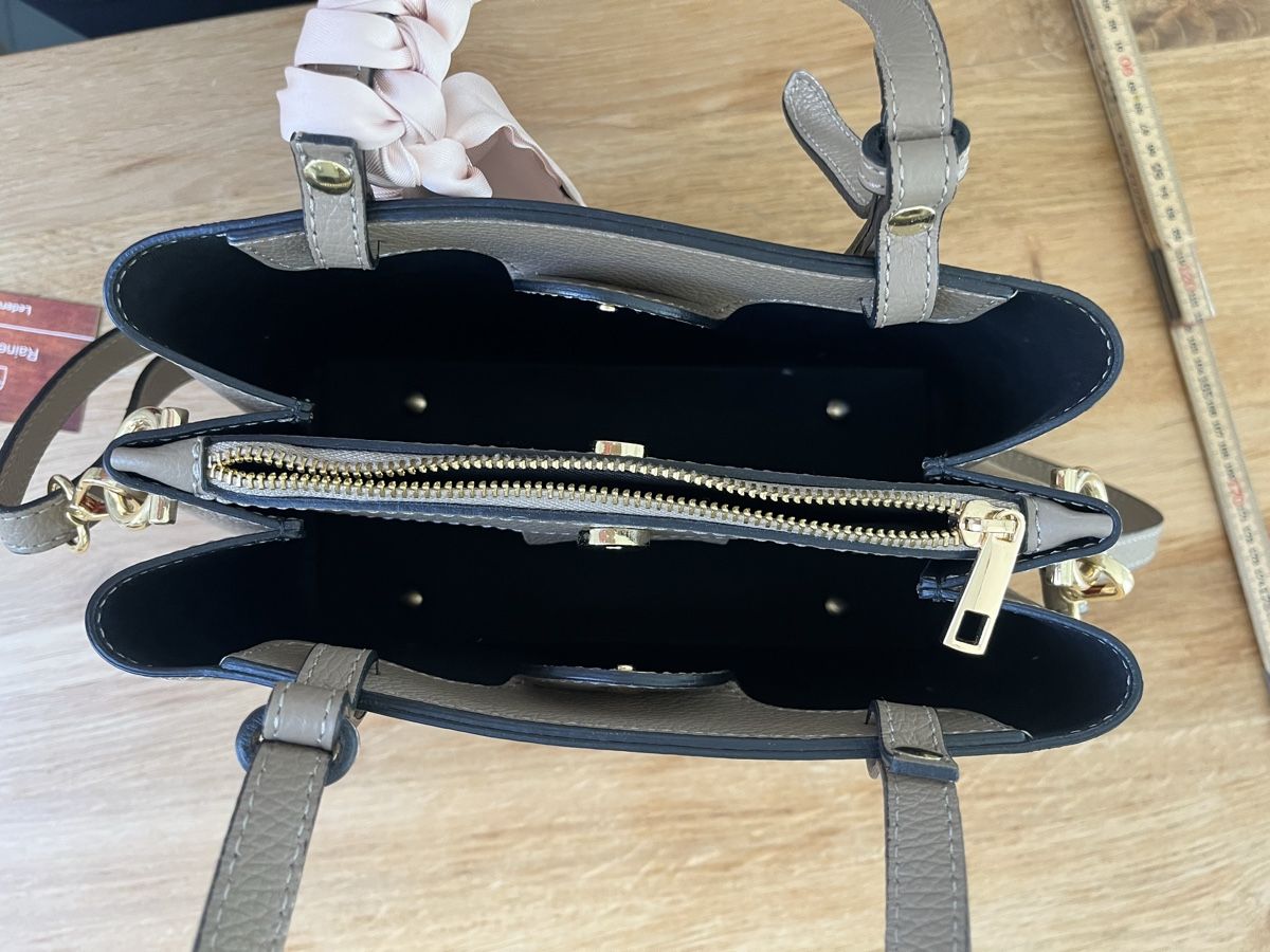 Altro in  Abbigliamento & Accessori: Lederhandtasche – Usato da Eschen venduto da regino 4