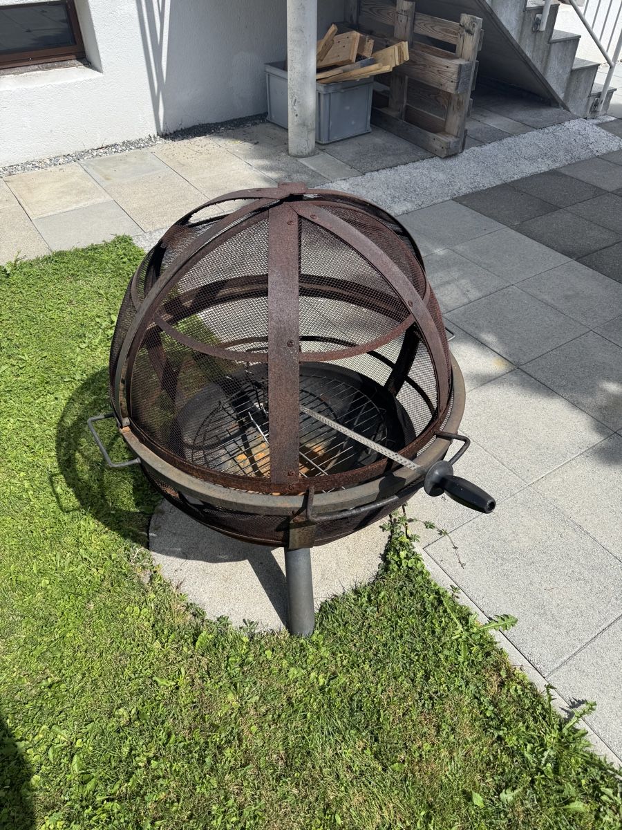 Feuerschale: Feuerkorb mit Grillrost und Haube – Gebraucht aus Ruggell von Forrer1000 3