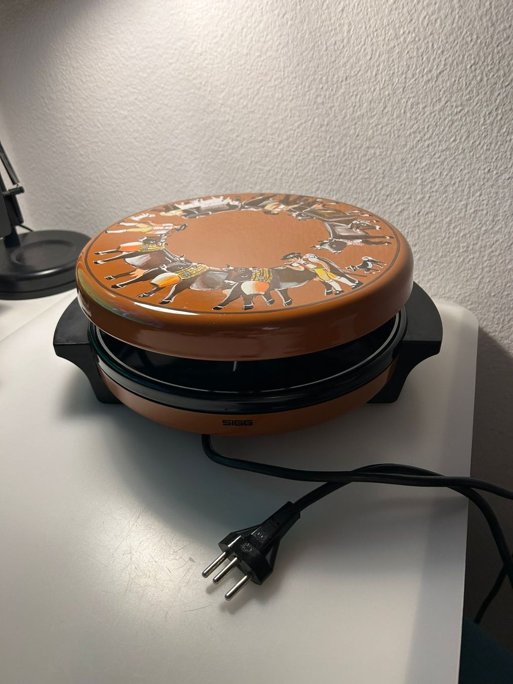 Sigg Elettrodomestici da cucina: Racletteofen antik – Usato da Bern venduto da xen_s2sl