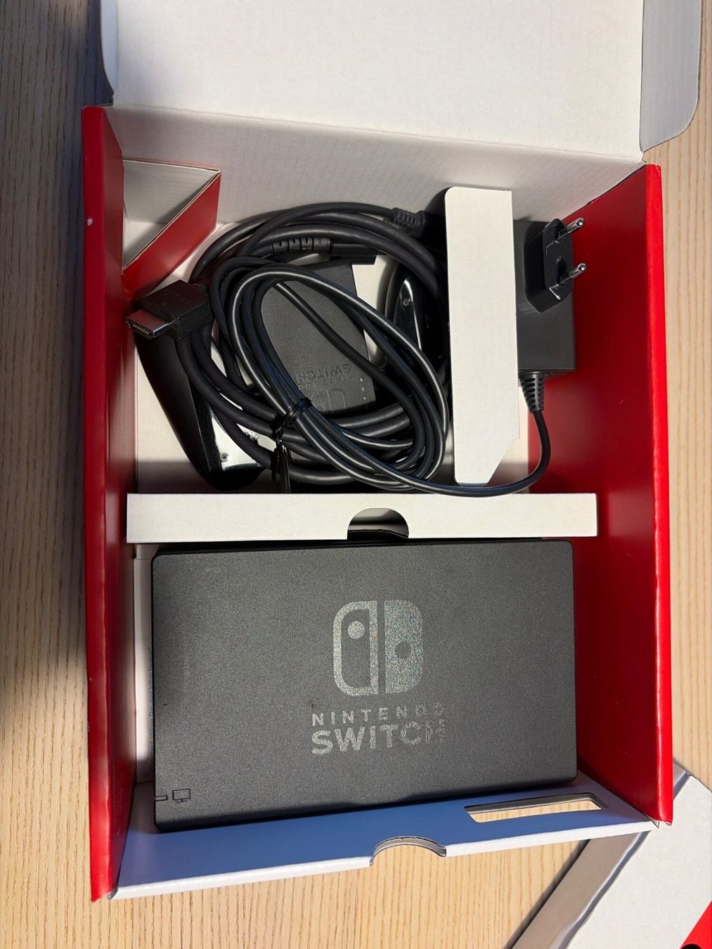 Nintendo Konsolen: Nintendo Switch (V1) inkl. allem Zubehör und OVP – Gebraucht aus Winterthur von jin_nq2j 6