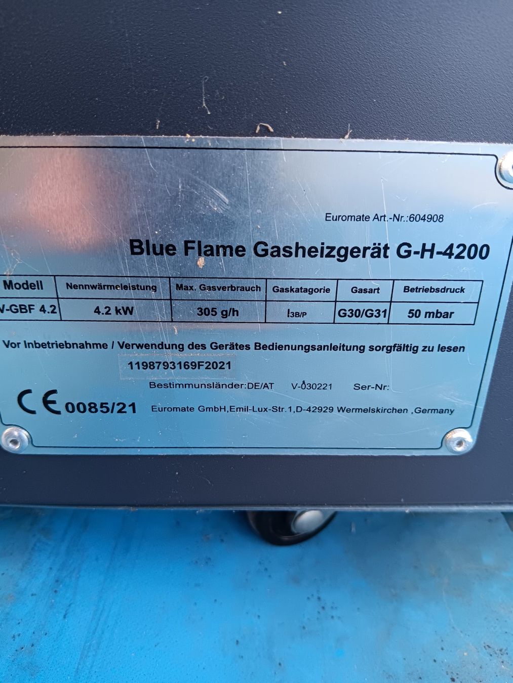 Radiatori: Blue-Flame-Gasheizgerät – Usato da Reinach/AG venduto da minischrauber 3