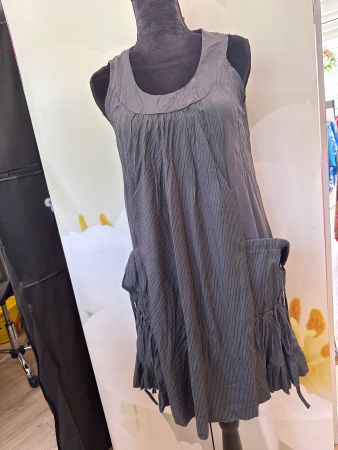 Sommerliches Kleid M von Les Frères in dunkelblau gestreift