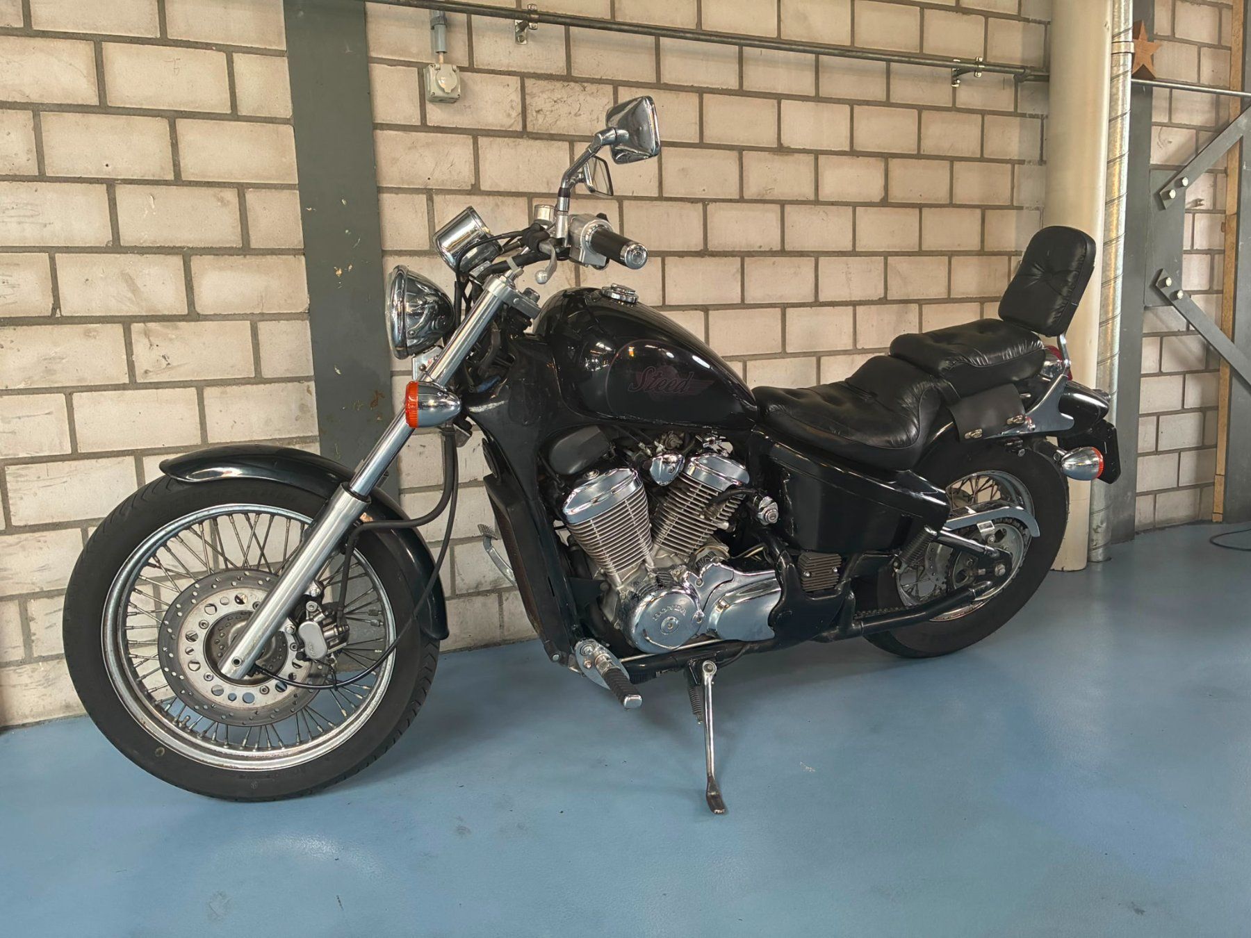 Honda Chopper: Honda NC26 – Usato da Alpnach Dorf venduto da Biker-Lady 2