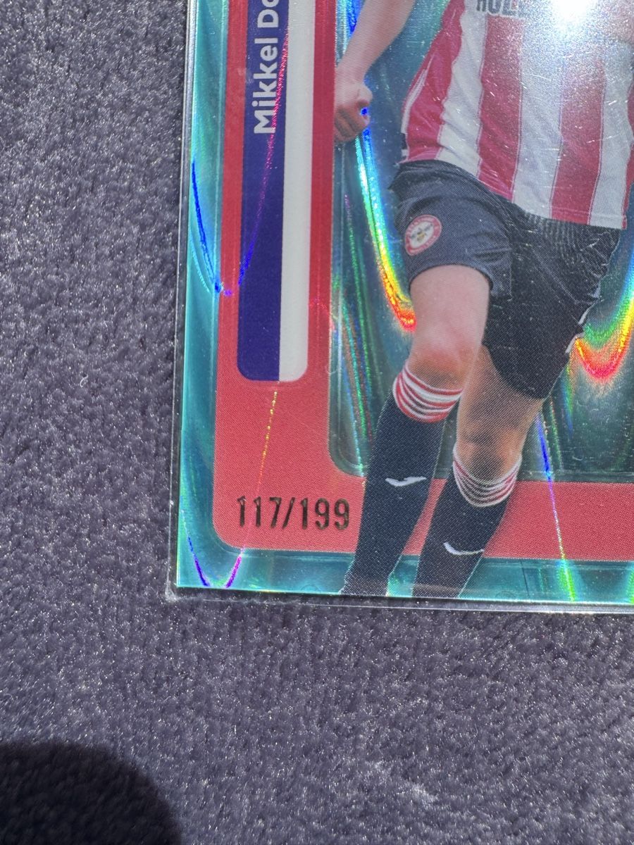 Topps Carte collezionabili: Mikkel Damsgaard Topps Chrome 117/199 – Usato da Gattikon venduto da Fandiboy 1
