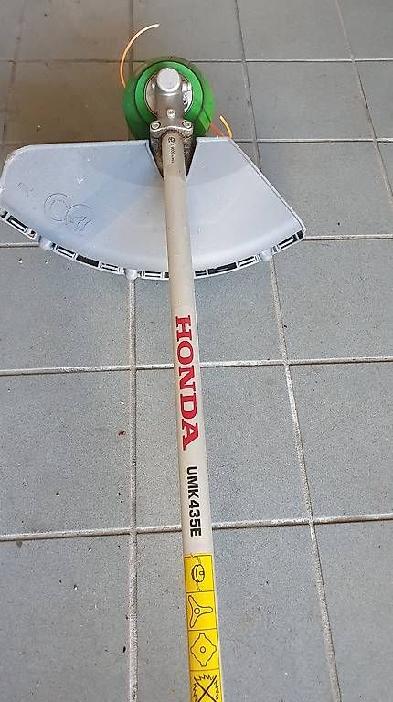 Honda Tous les outils: Decespugliatore Honda 4 tempi – D'occasion à Brione sopra Minusio par Noe2702 2