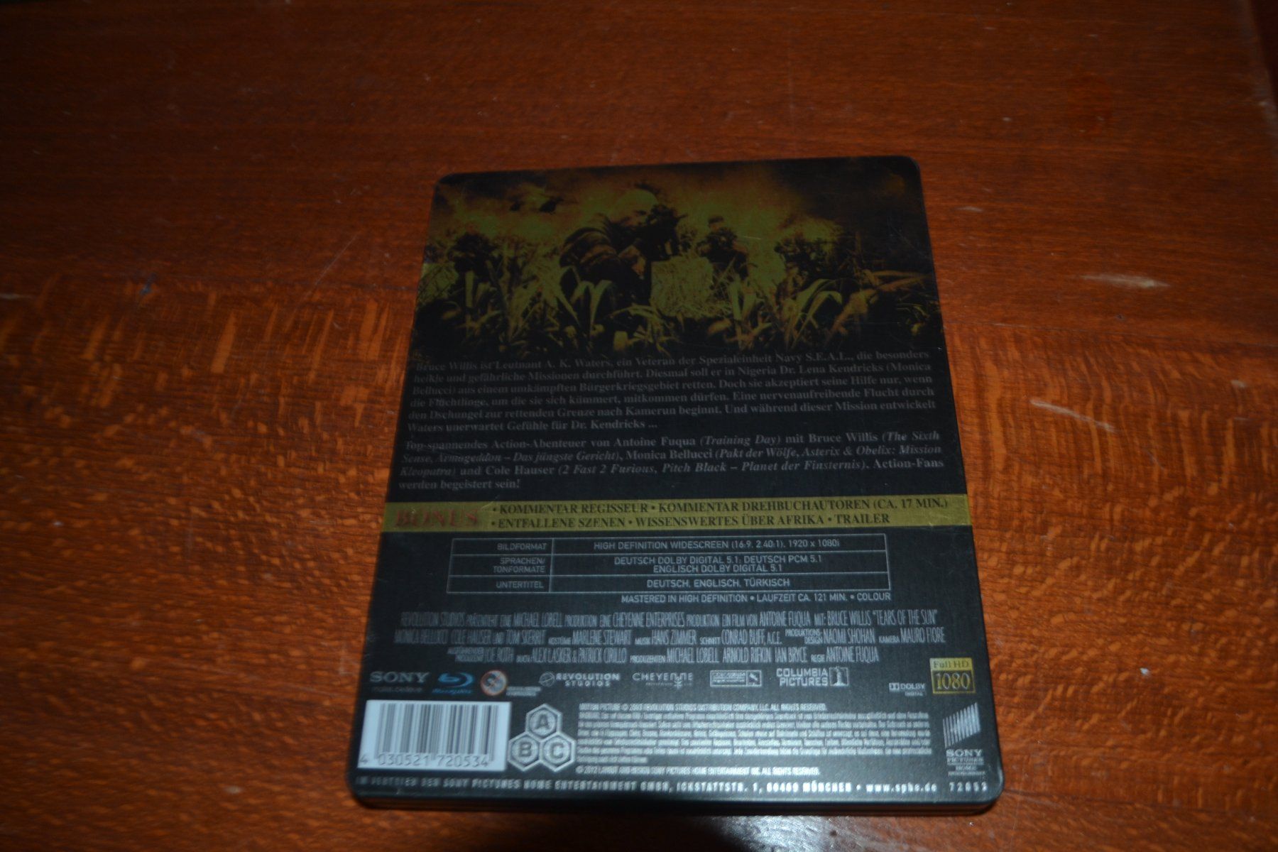 Alle DVDs: Die Tränen der Sonne Steelbook – Gebraucht aus Laupen ZH von chefdom 1