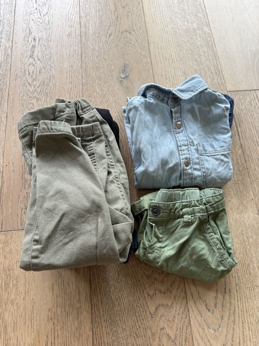 Lotti & Set di vestiti: Kleiderpäckli 98 – Usato da Therwil venduto da ang_7jcm