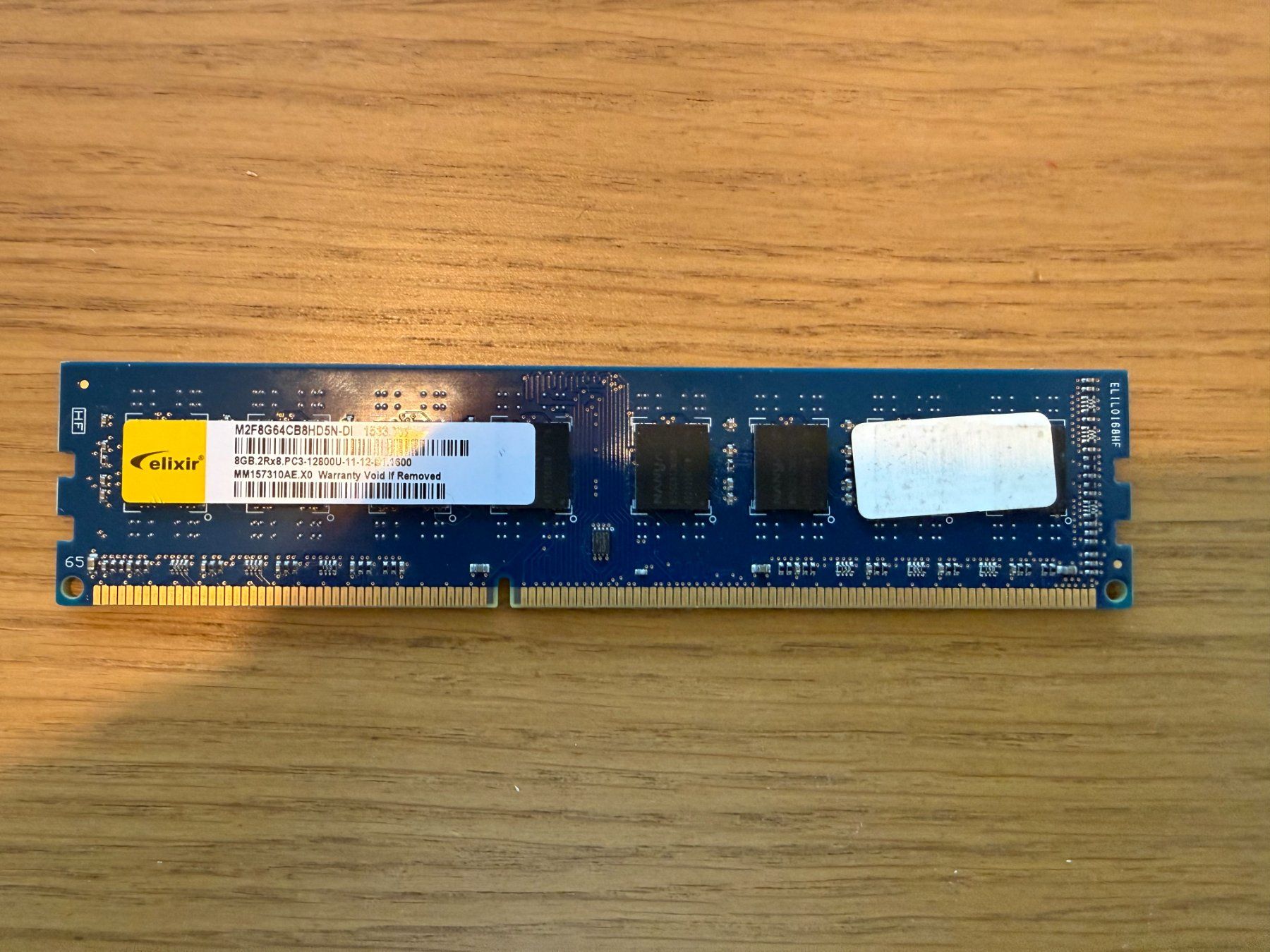 Memory / RAM: 8 GB - DDR3 1600 Mhz - Elixir – Gebraucht aus Veyrier von philouuu