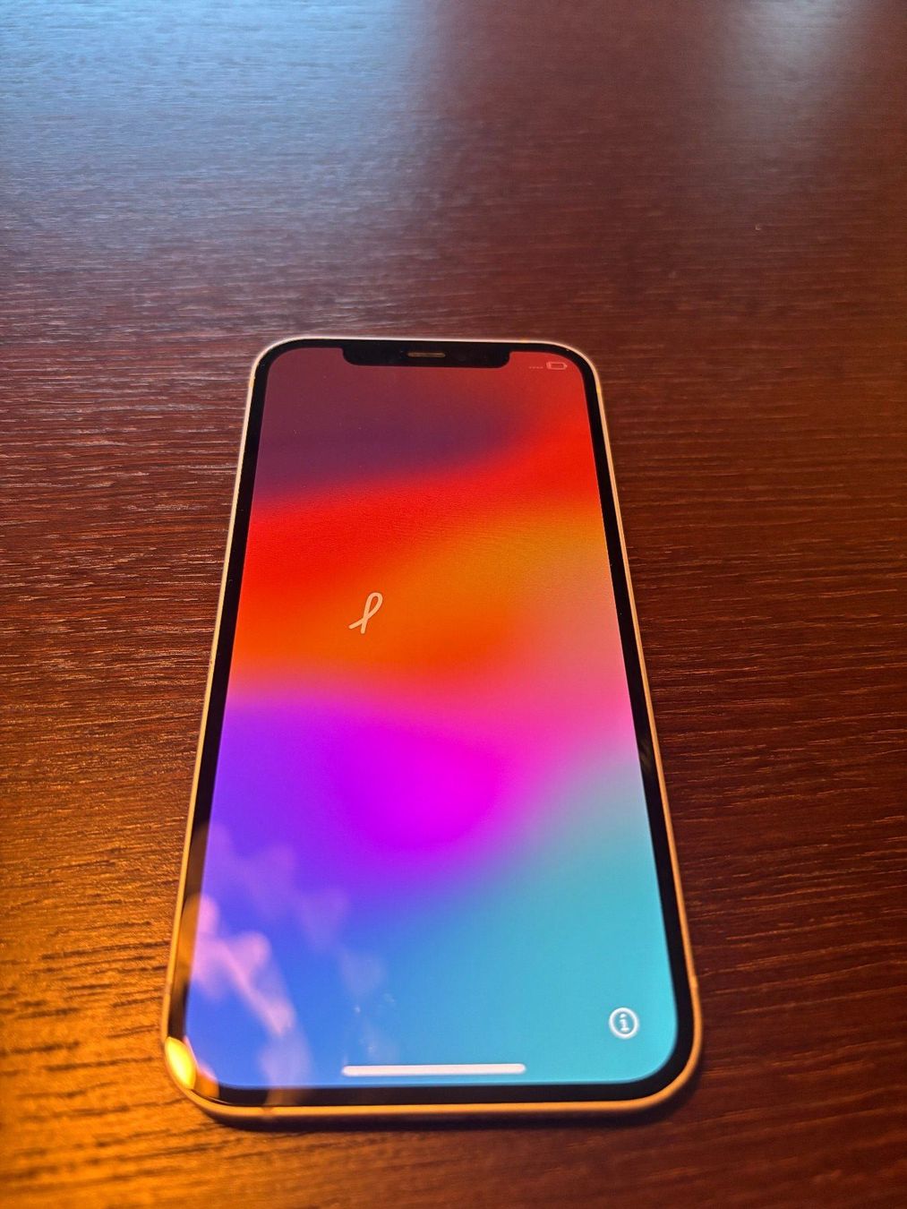 Apple Portables: Apple iPhone 12 64Gb Weiss – D'occasion à Spreitenbach par ger_zj9y 1