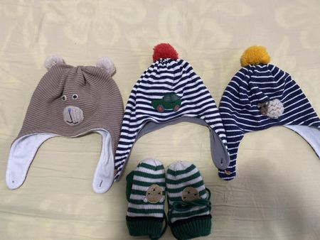 3 Kinder Wintermütze und Handschuhe 3-5J
