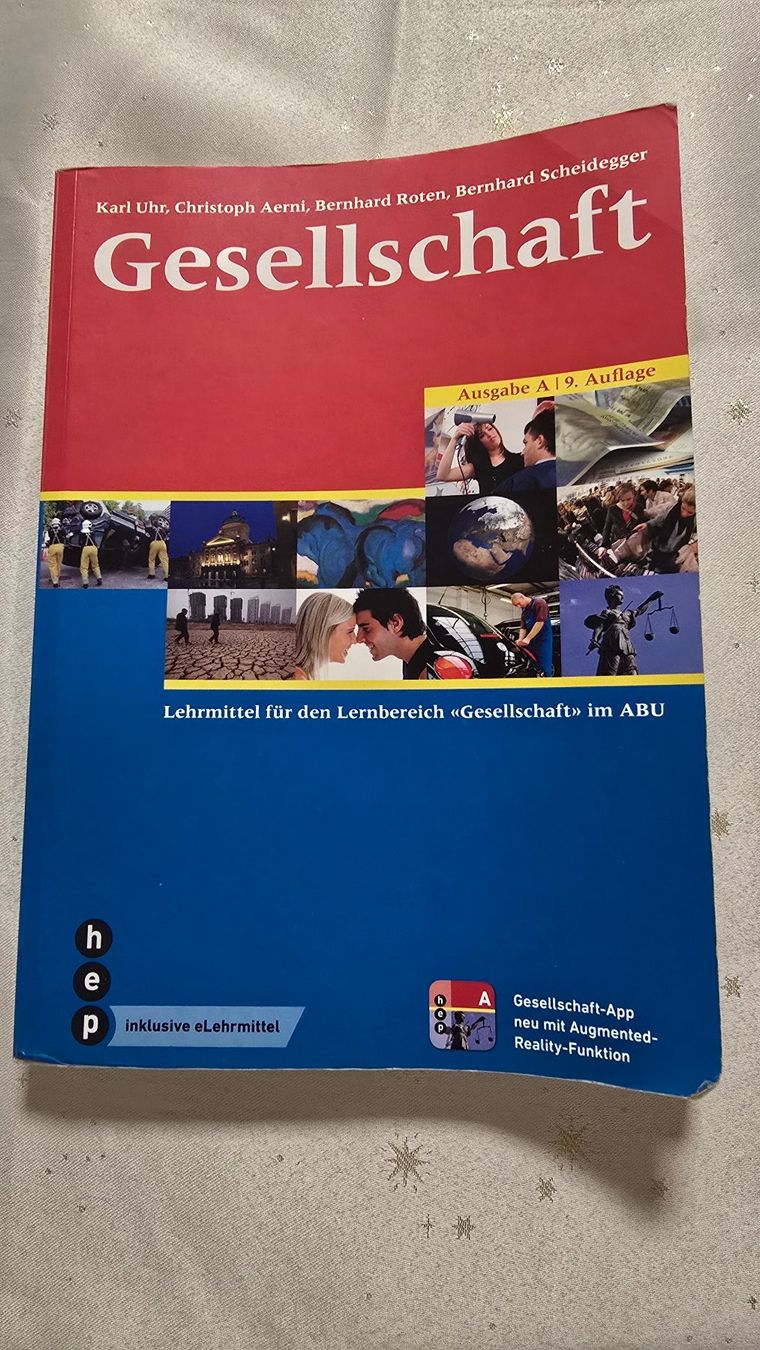 Bücher: Gesellschaft Lehrmittel ABU, 9. Auflage – Gebraucht aus Dietikon von Jujuba