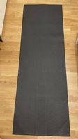 Schwarze Yogamatte