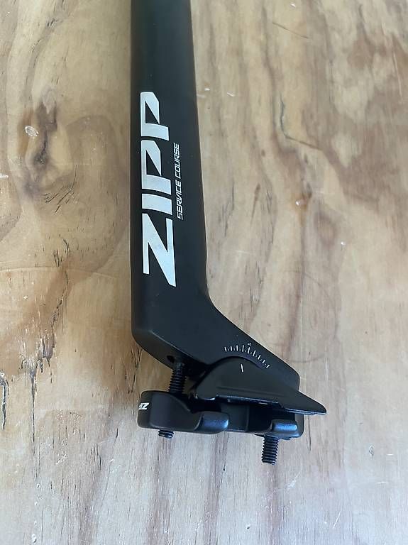 Pièces détachées: Zipp - Service Course Sattelstütze – Neuf avec emballage d'origine à Zürich par tissi89 1